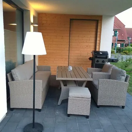 Reusenhaus Süd * Breege