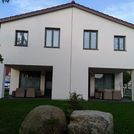 Reusenhaus Sued *
